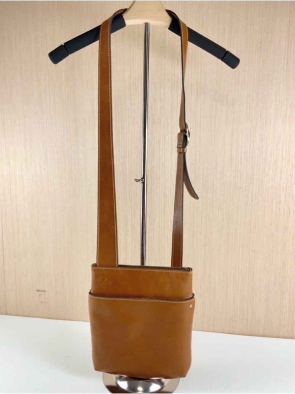 Patricia Nash Cognac Leather Crossbody Bag Adjustable Strap EUC